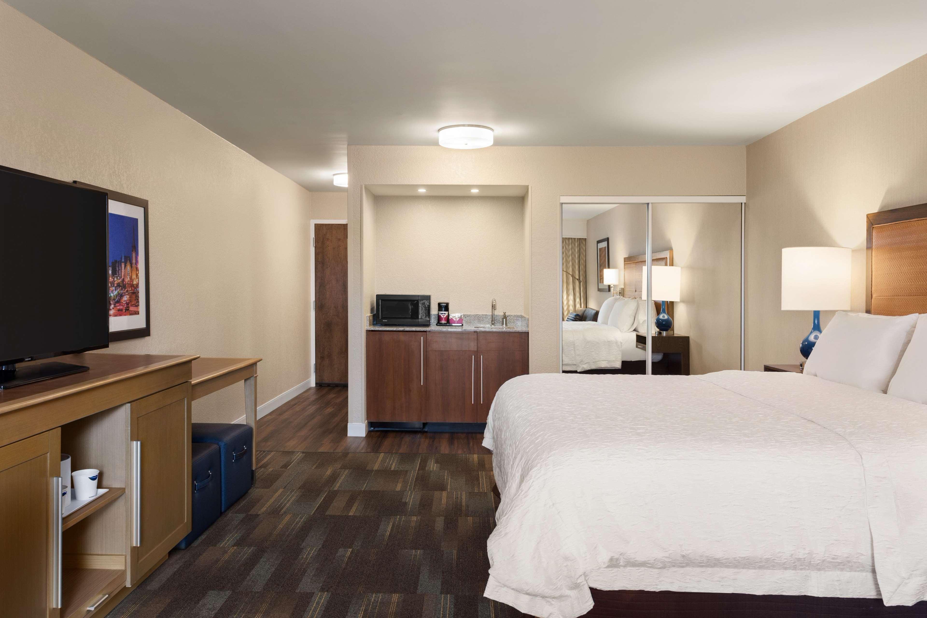 Hampton Inn By Hilton Fort Smith Bagian luar foto