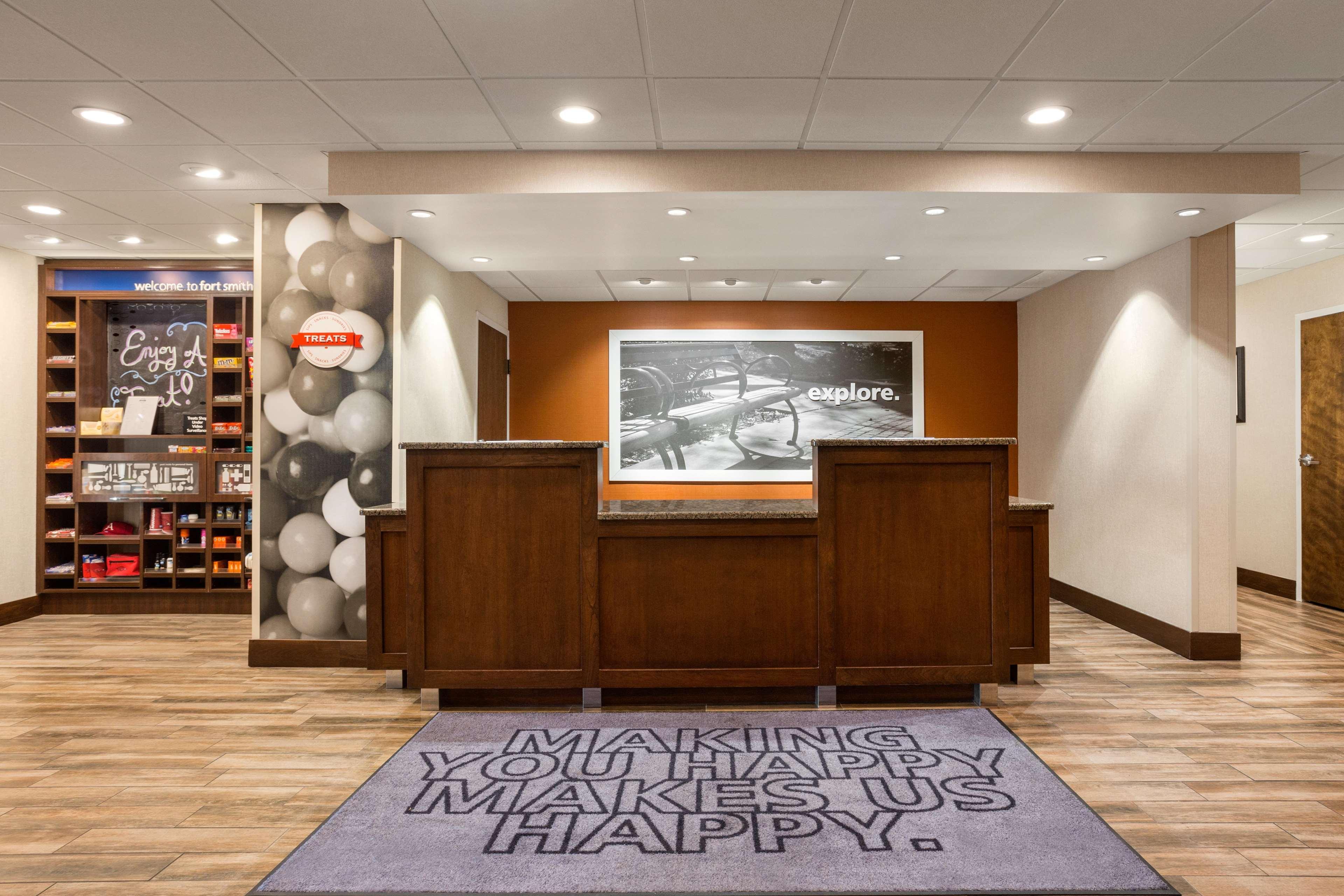 Hampton Inn By Hilton Fort Smith Bagian luar foto