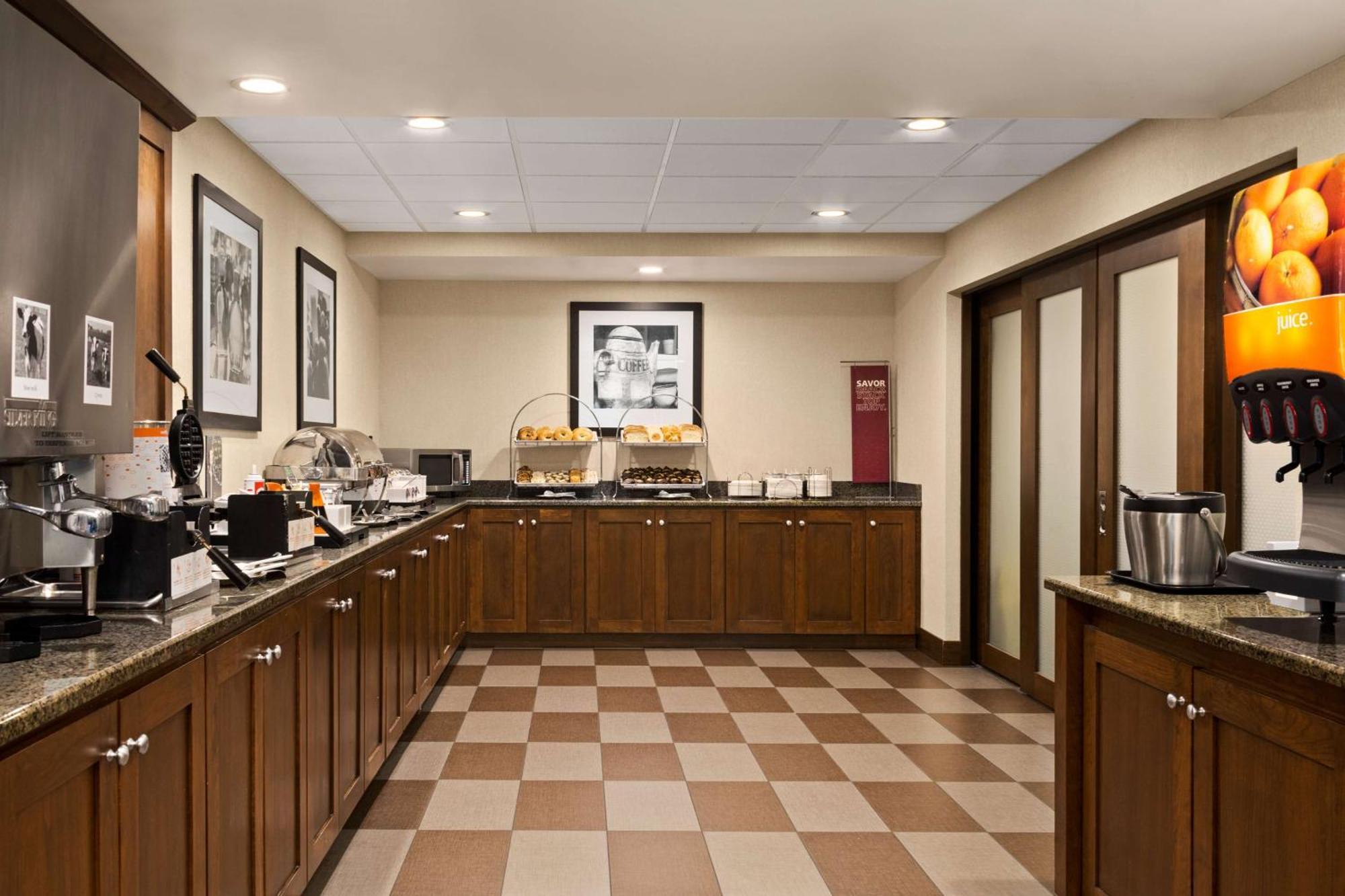 Hampton Inn By Hilton Fort Smith Bagian luar foto