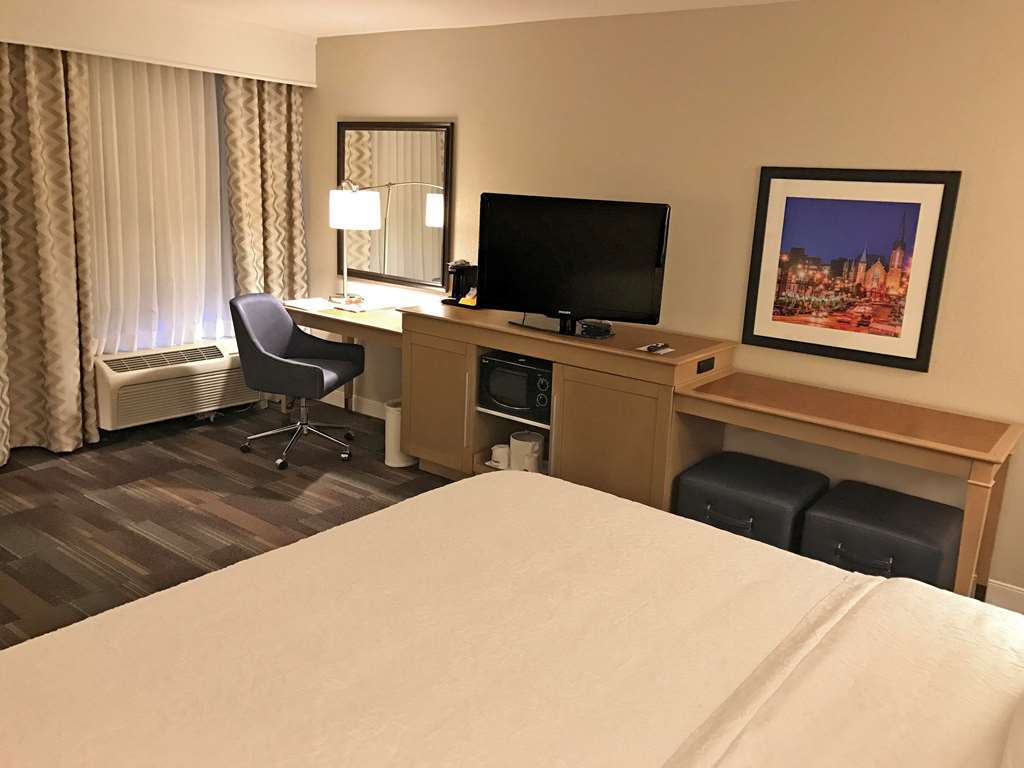 Hampton Inn By Hilton Fort Smith Ruang foto