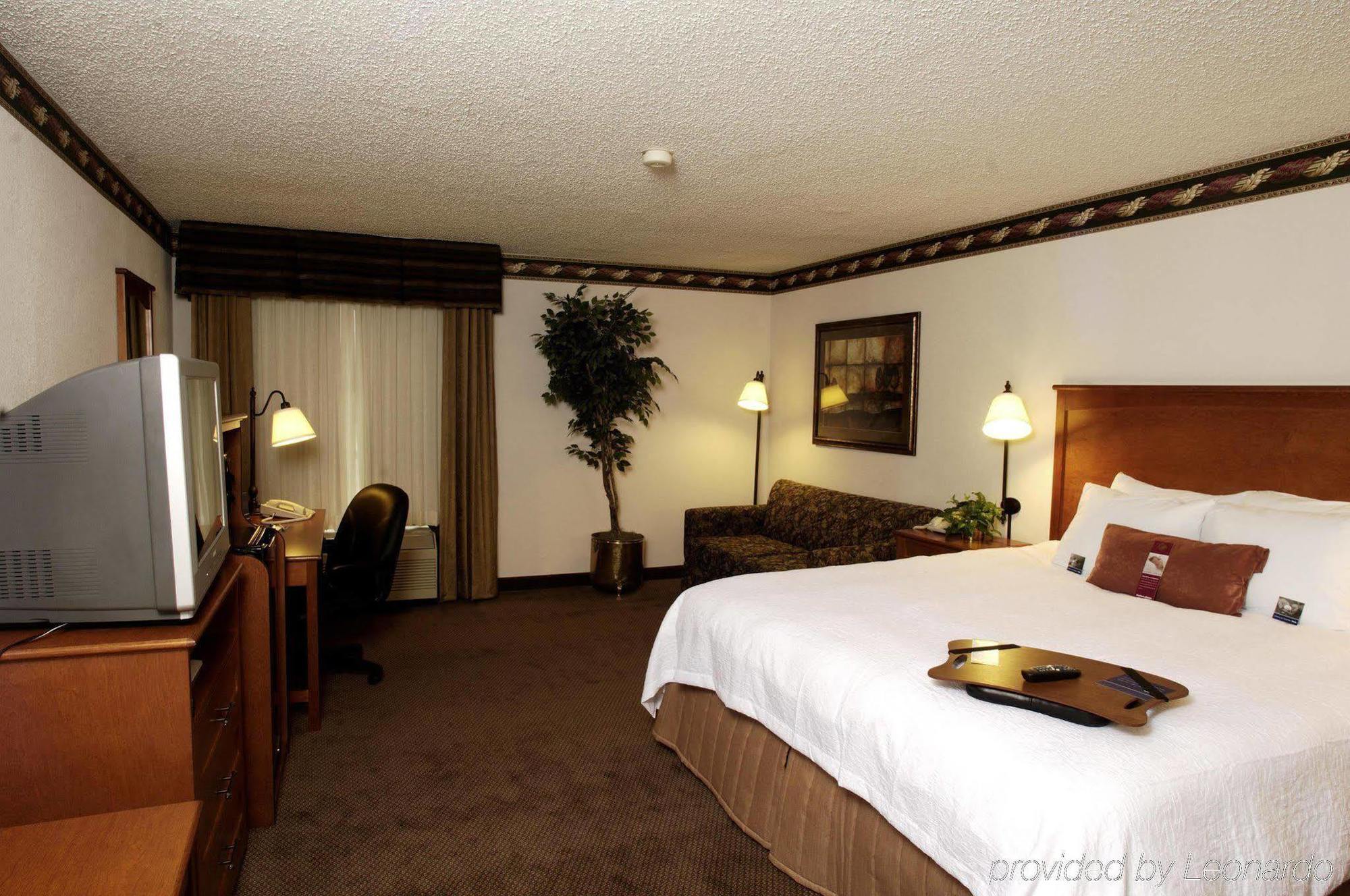 Hampton Inn By Hilton Fort Smith Ruang foto